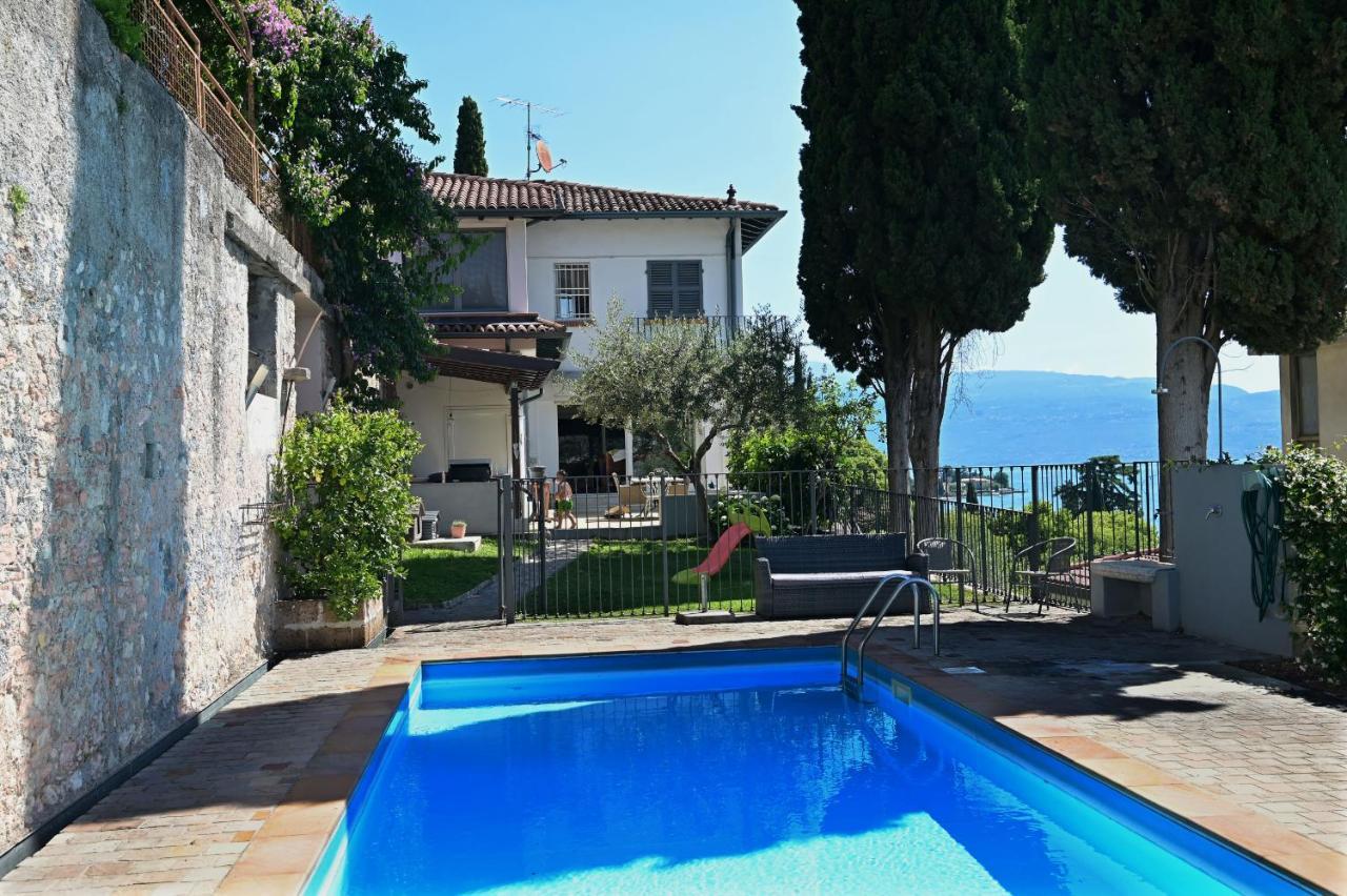 Villa Raoul サロ エクステリア 写真
